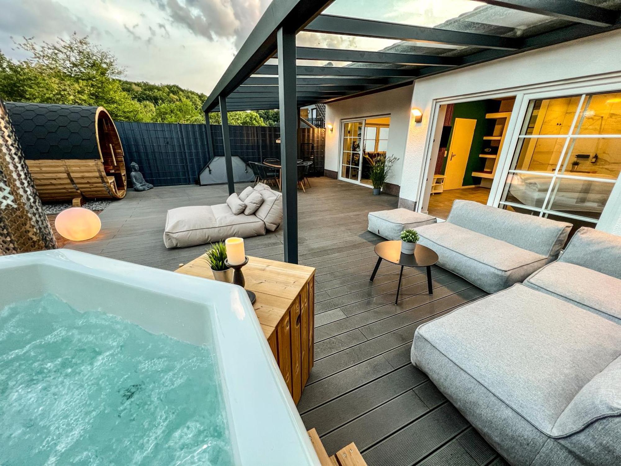 Junipro Luxury Apartments Bosen-Eckelhausen Bagian luar foto